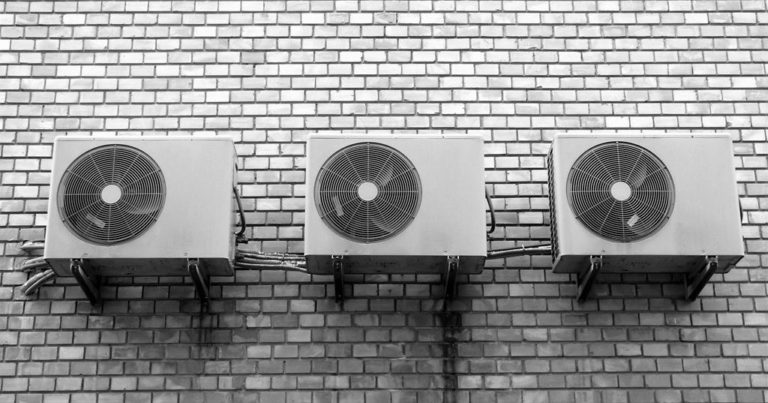Najważniejsze cechy urządzeń wentylacyjnych i klimatyzacyjnych
